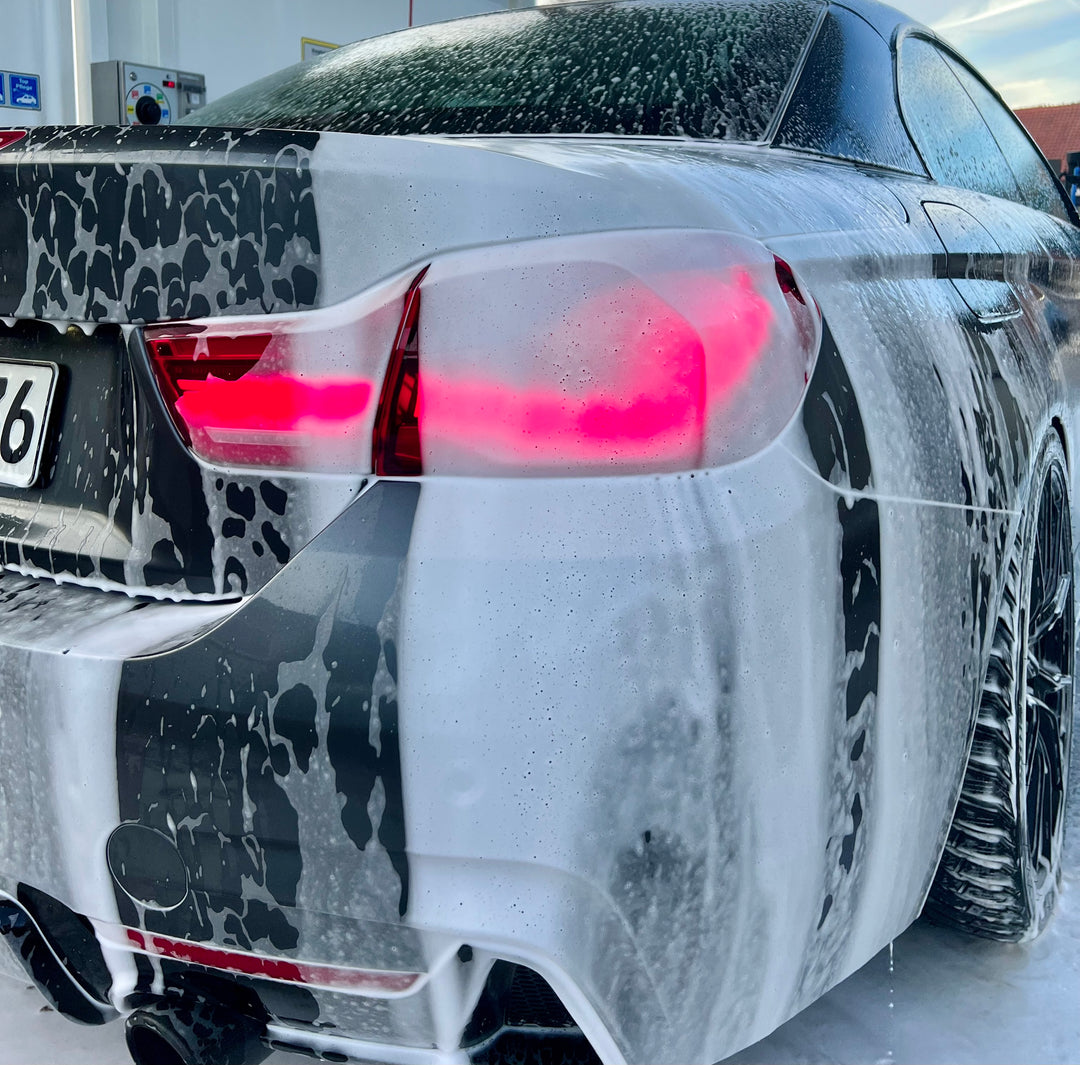 Snow Foam: Die optimale Vorwäsche für dein Auto